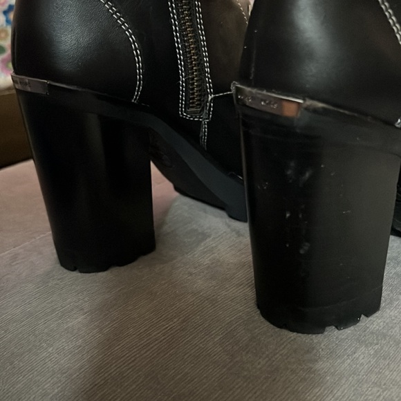 6.5 michael kors heeled boots - Picture 9 of 10